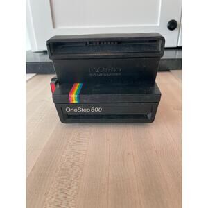 Vintage Polaroid Rainbow OneStep 600 Instant film camera